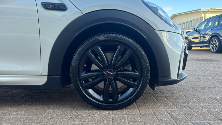 MINI Hatchback 2.0 Cooper S Sport 3dr Auto Petrol Hatchback